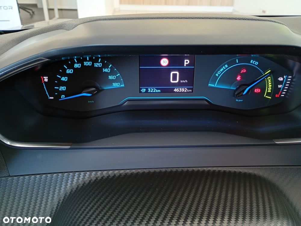Peugeot 208 50kWh Active - 31