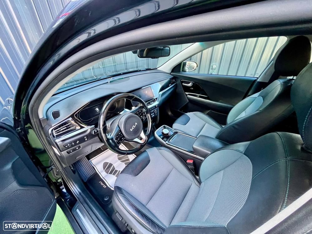 Kia Niro EV 64kWh Drive - 16