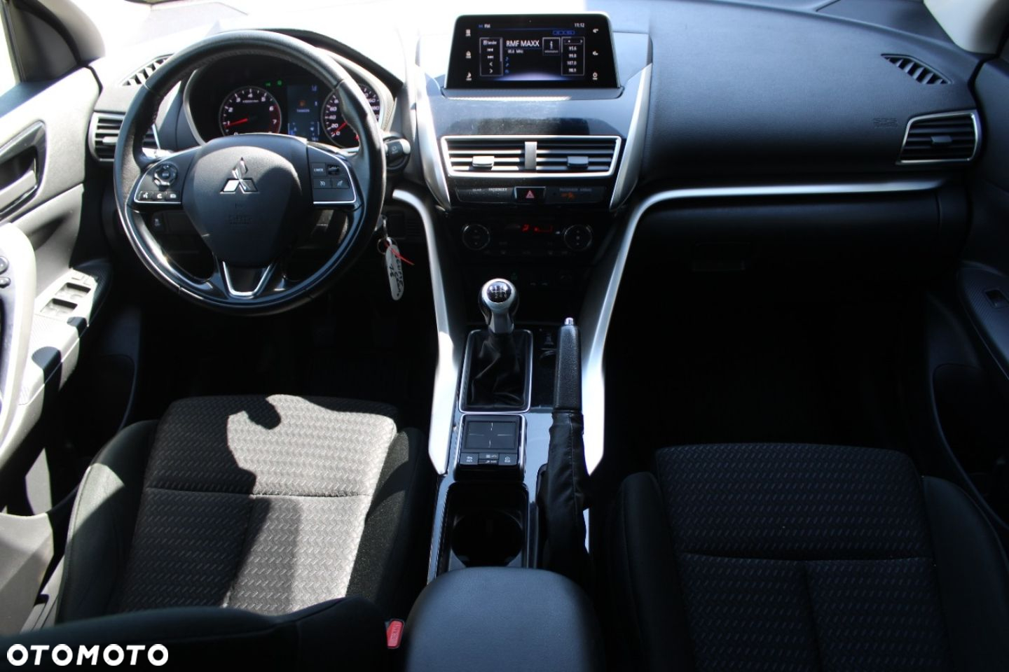 Mitsubishi Eclipse Cross - 36