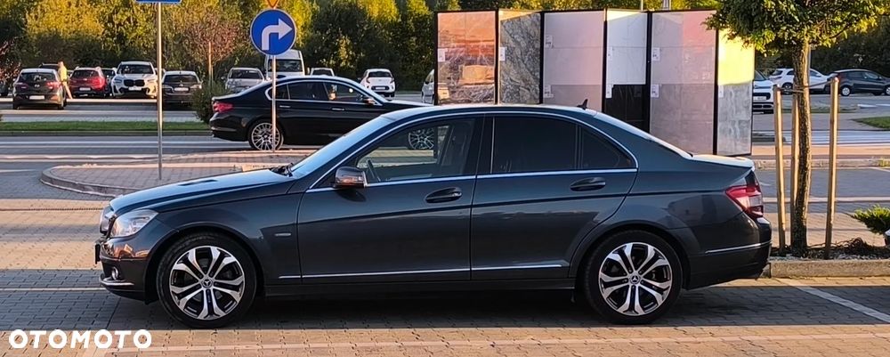 Mercedes-Benz Klasa C 180 Kompressor BlueEFFICIENCY - 1