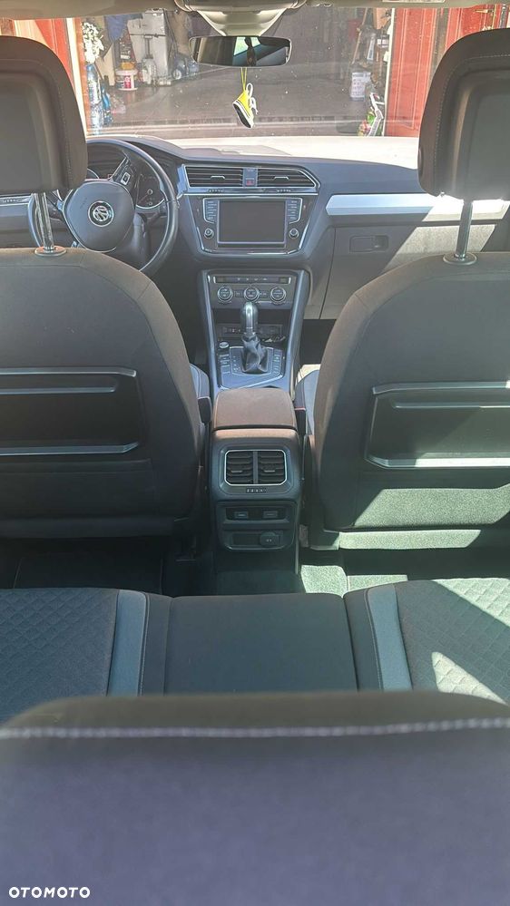 Volkswagen Tiguan - 3