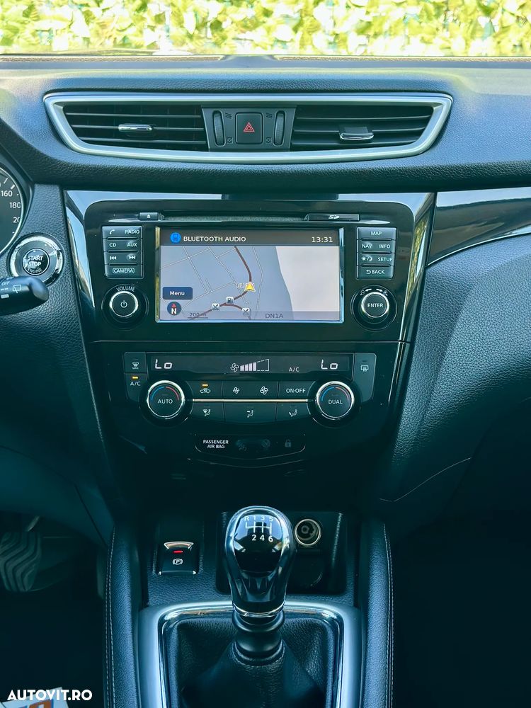 Nissan Qashqai - 11