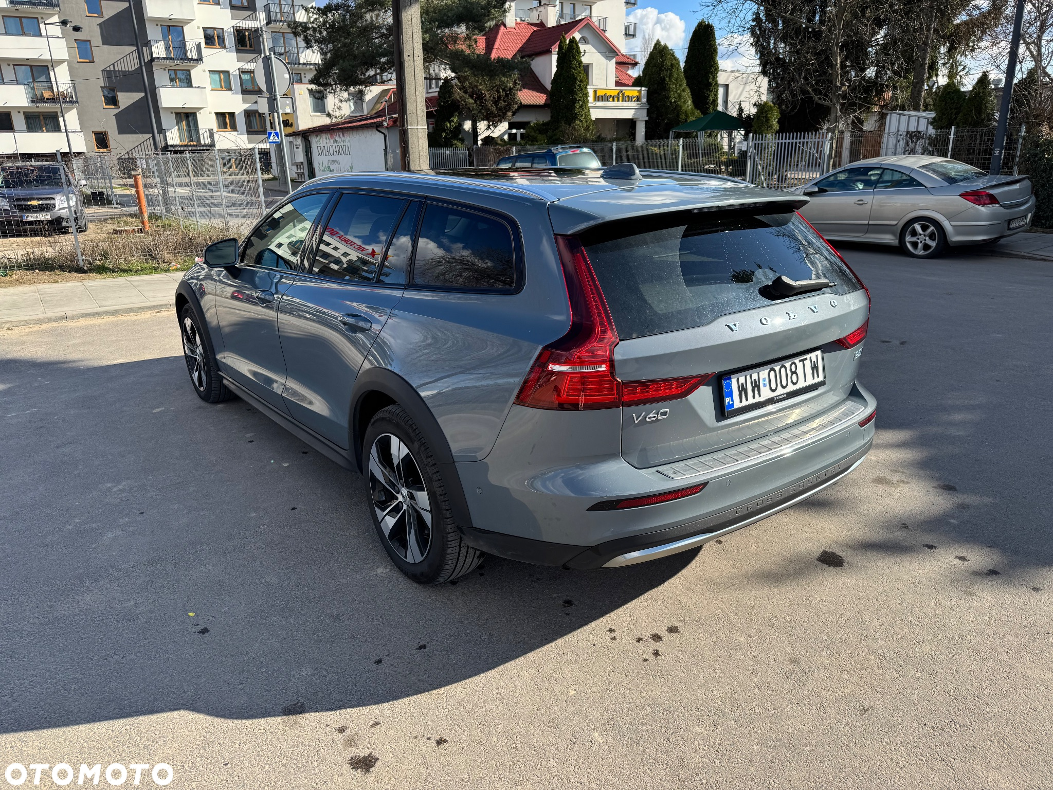 Volvo V60 Cross Country B5 B AWD Plus - 8