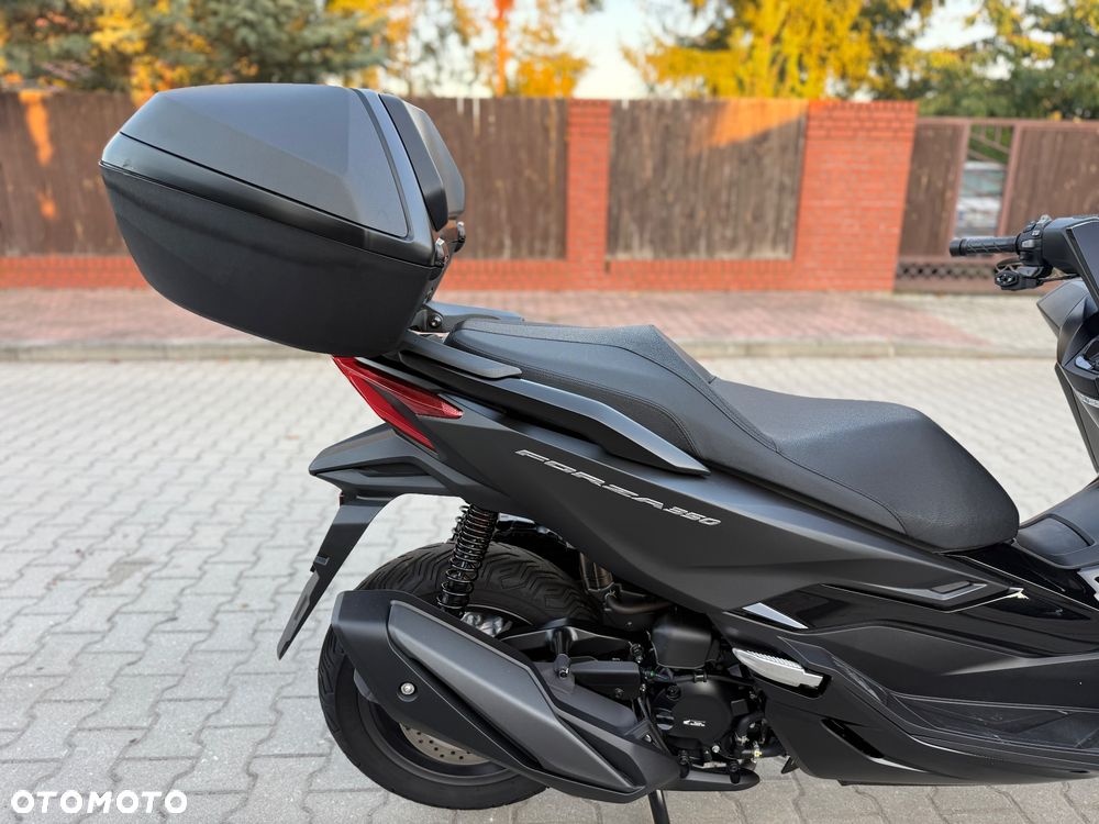 Honda NSS - 8