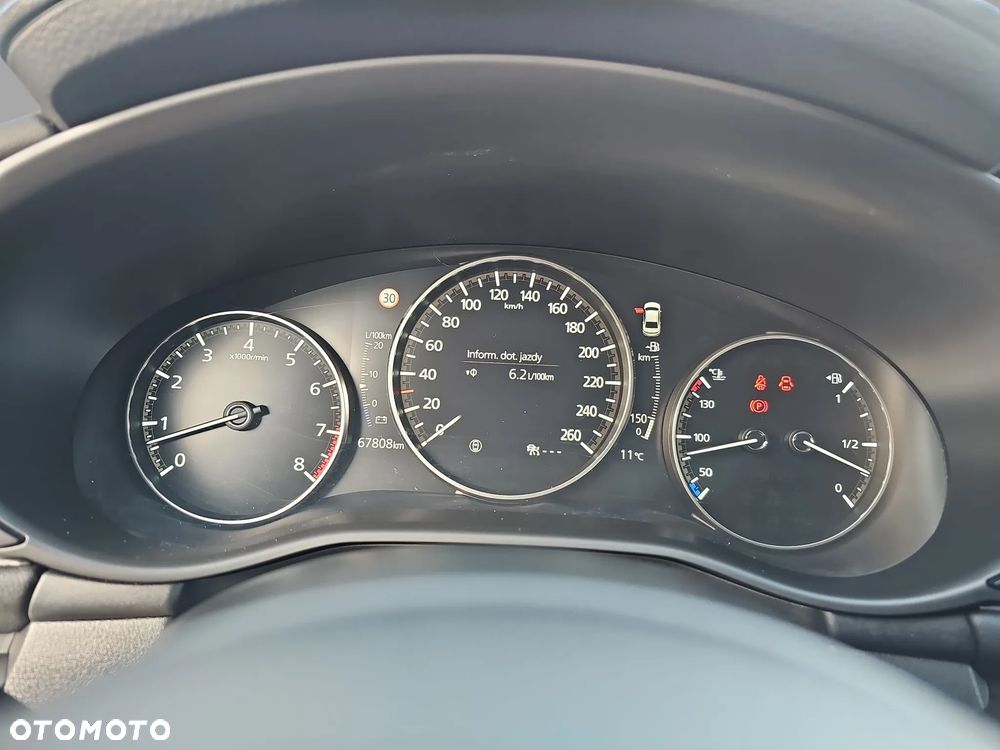 Mazda 3 2.0 mHEV Hikari - 17