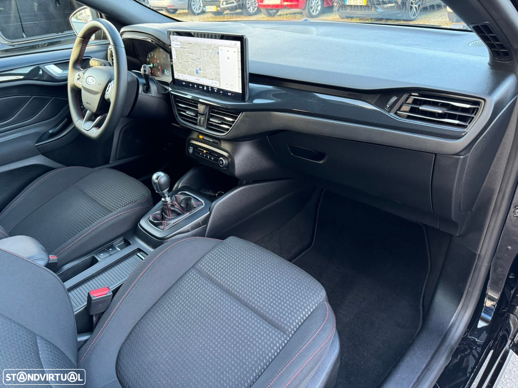 Ford Focus 1.0 EcoBoost MHEV ST-Line - 13