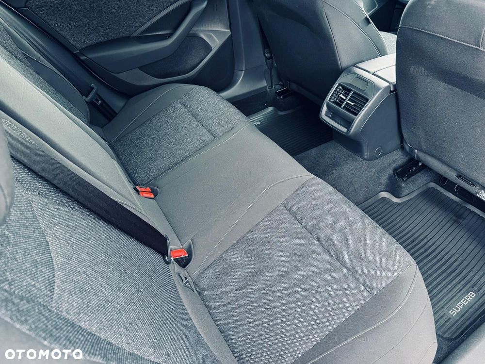 Skoda Superb 1.5 TSI mHEV Essence DSG - 18
