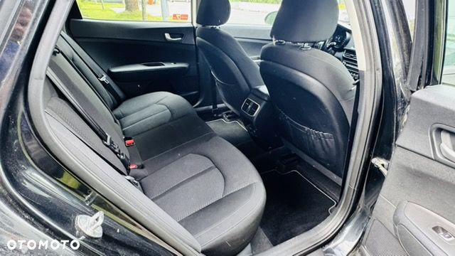 Kia Optima - 8