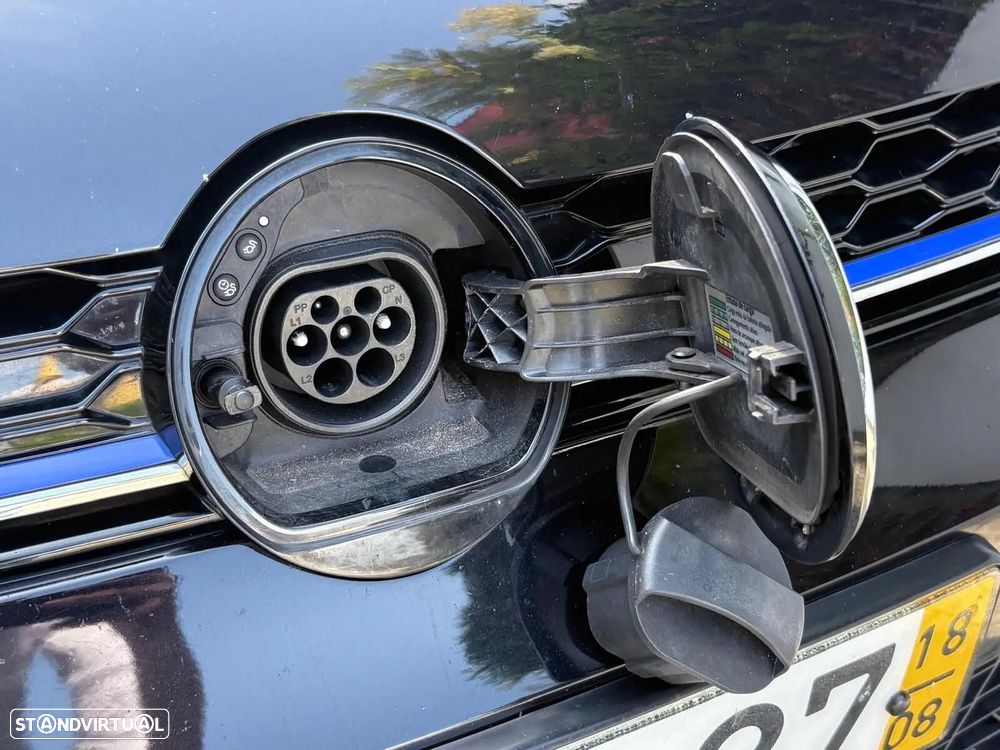VW Golf 1.4 GTE Plug-in - 17