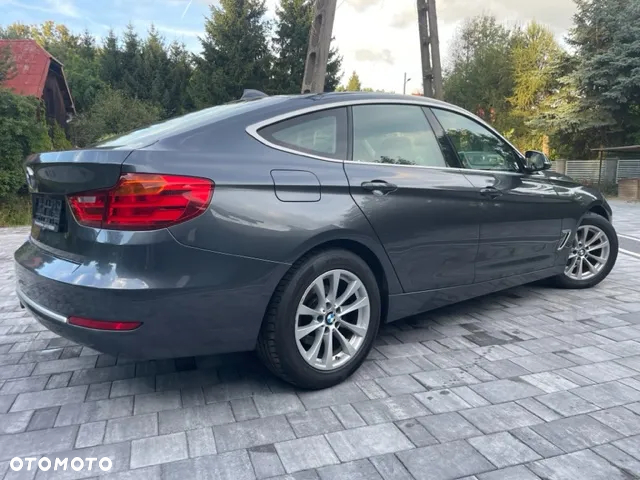 BMW Seria 3 318d Touring Luxury Line - 7