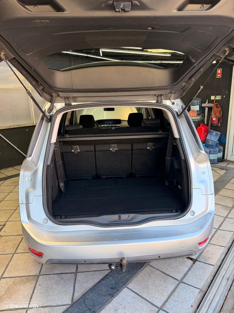 Citroën C4 Grand Picasso - 10