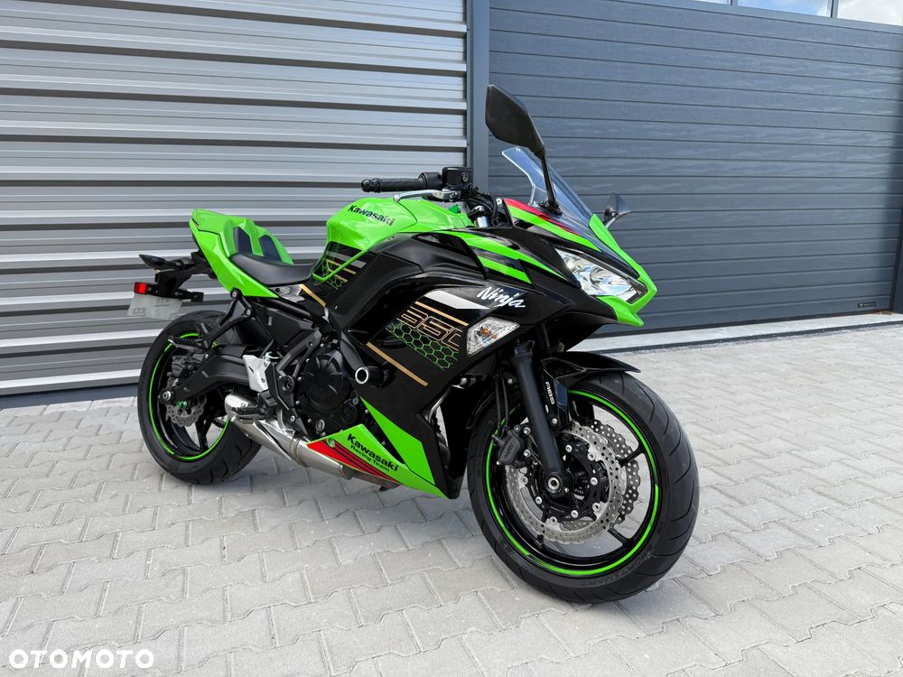 Kawasaki Ninja - 1
