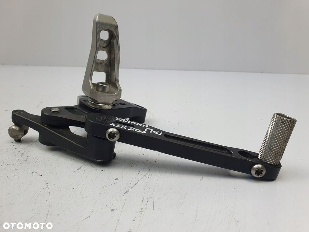 DŹWIGNIA HAMULCA TYLNEGO SET Yamaha XSR 700 XSR700 15-22 podnóżek nózka - 9