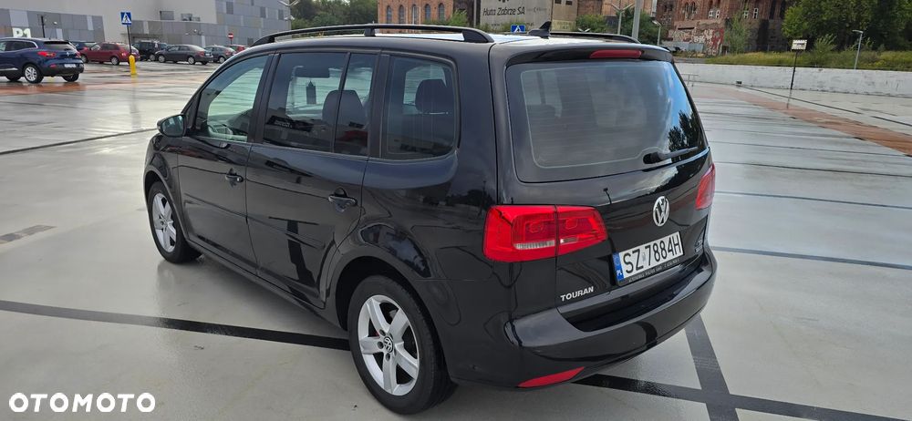 Volkswagen Touran 1.6 TDI DPF BlueMotion Technology Comfortline - 6