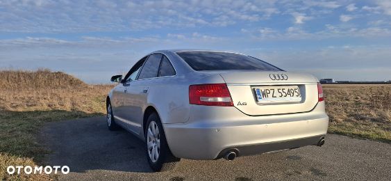 Audi A6 Limousine 2.4 - 3