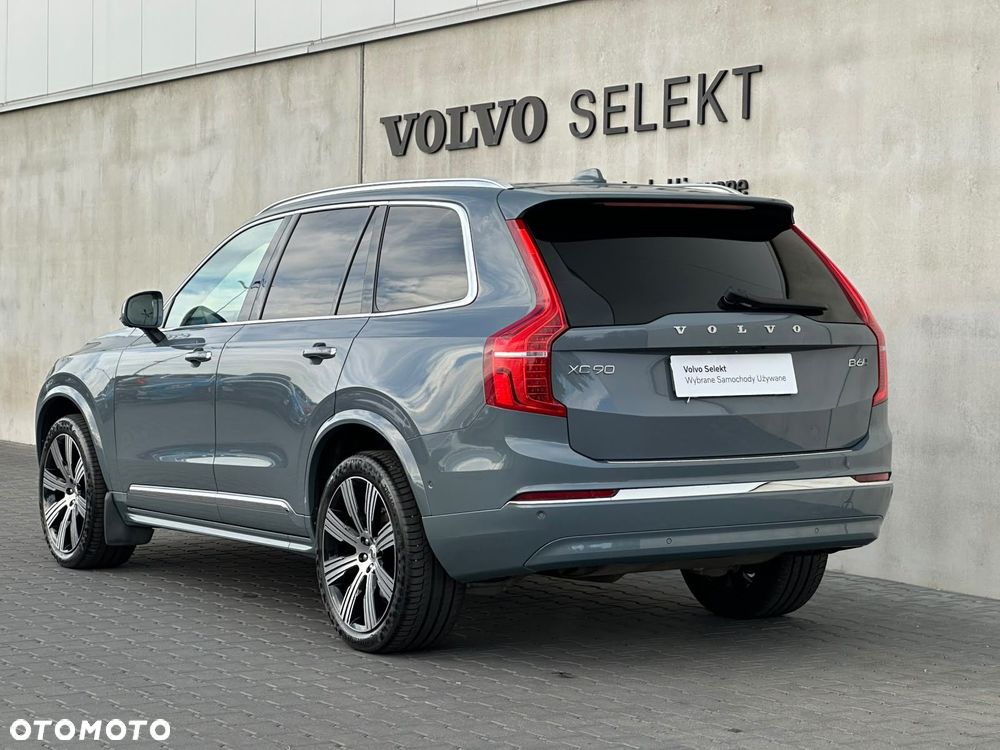 Volvo XC 90 - 8