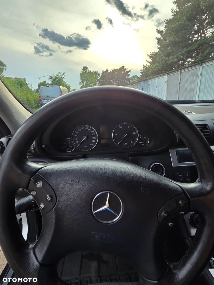 Mercedes-Benz Klasa C 220 T CDI Avantgarde - 12