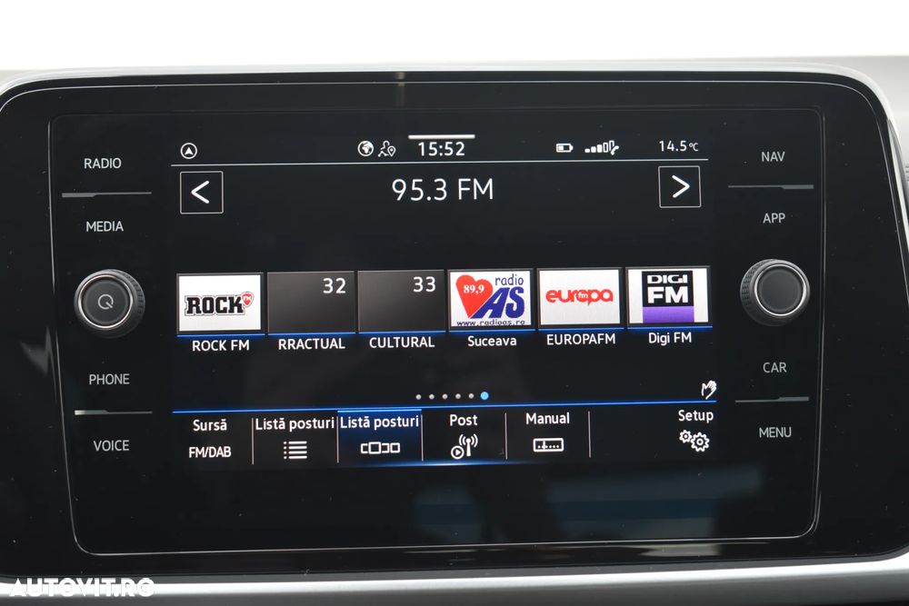 Volkswagen T-Roc 1.5 TSI DSG Life - 25