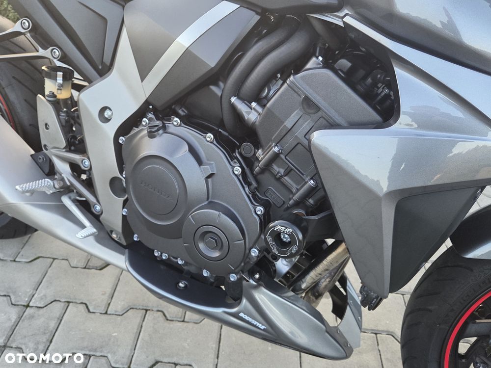 Honda CB - 17