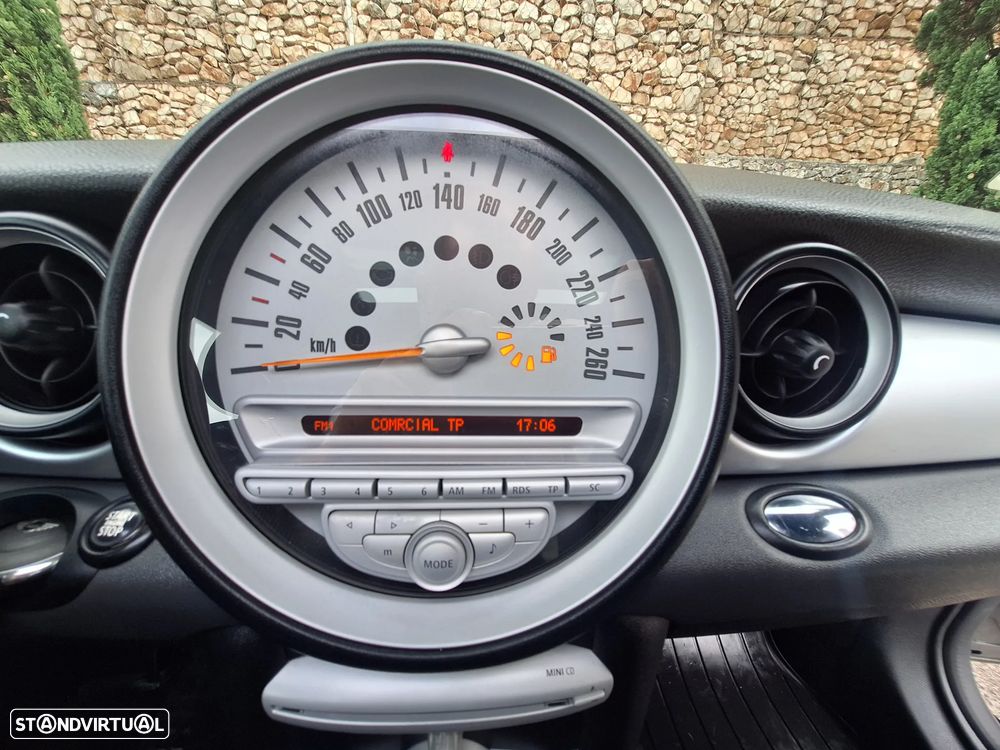 MINI 3 Portas One D - 27