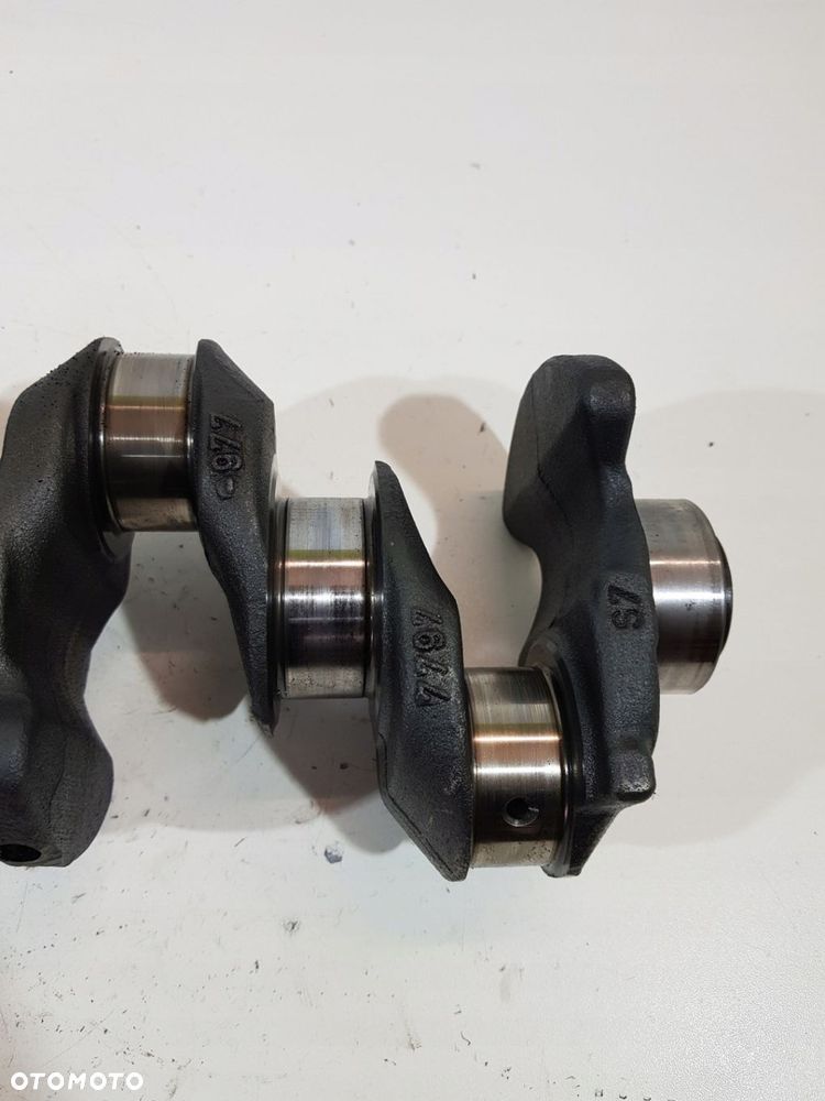 WAŁ KORBOWY BMW E90 E91 E87 E60 E83 2.0D N47D20C - 4