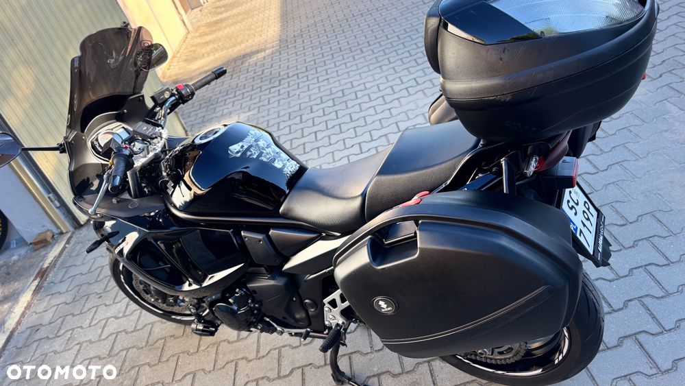 Suzuki GSX - 39