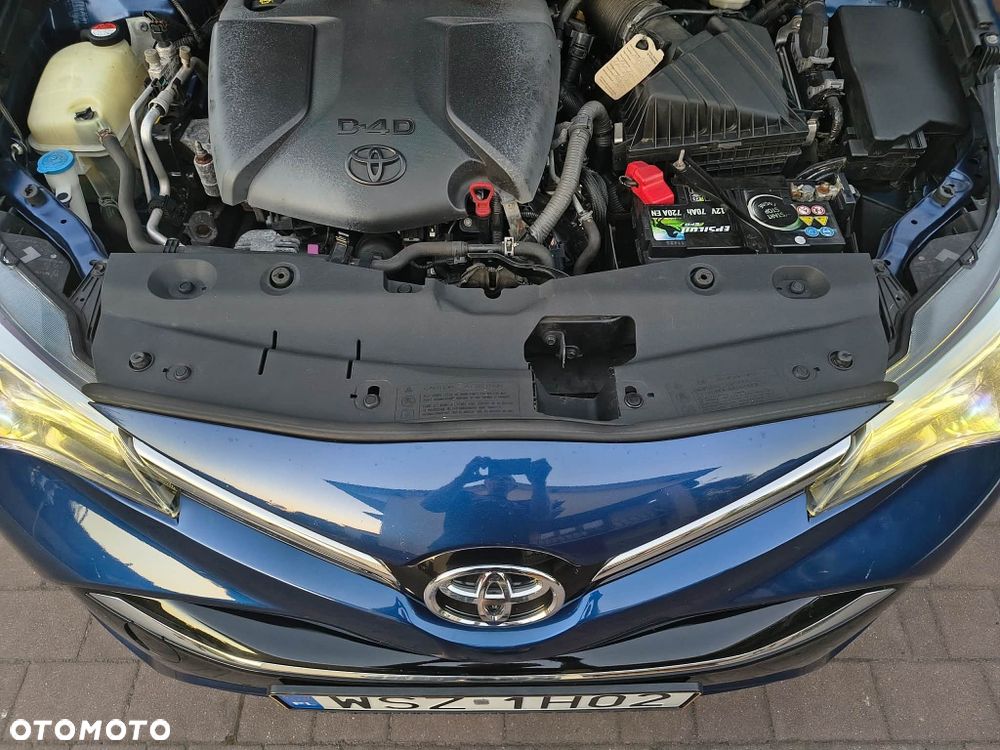 Toyota Avensis - 6