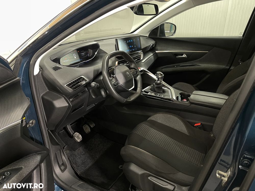 Peugeot 5008 PureTech 130 Stop & Start Active Business-Paket - 7