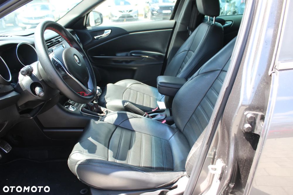 Alfa Romeo Giulietta 1.6 JTDM 16V Business - 17