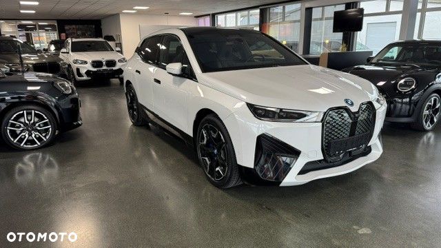 BMW iX xDrive40 76.6kWh - 3