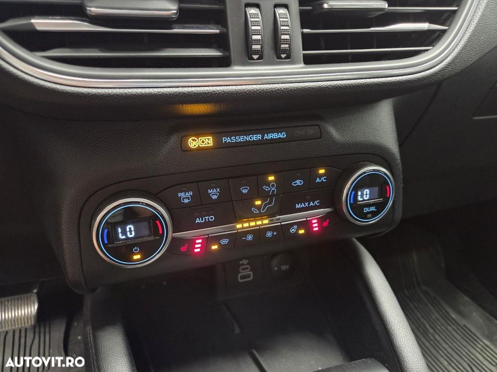 Ford Kuga 2.0 EcoBlue A8 AWD Titanium - 5