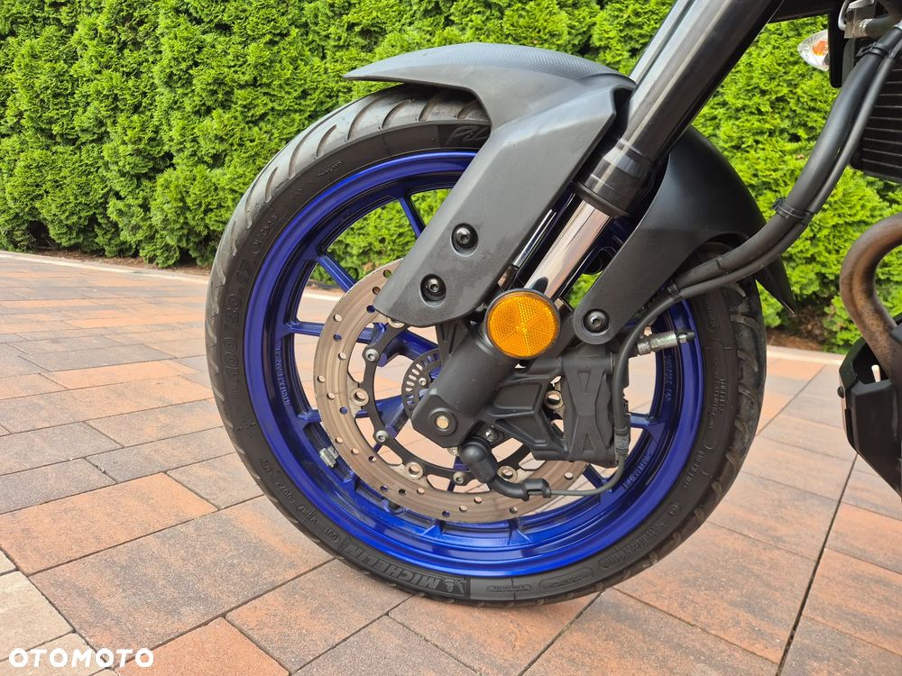 Yamaha MT - 13