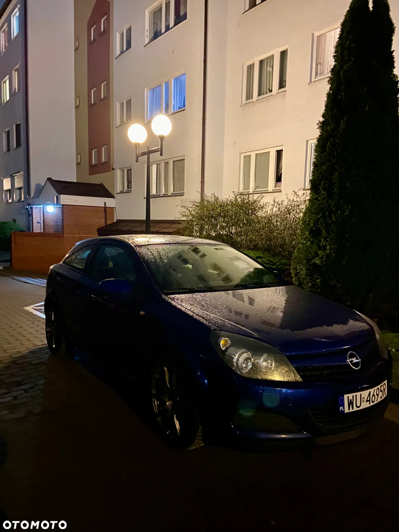 Opel Astra III GTC 1.8 Sport - 2