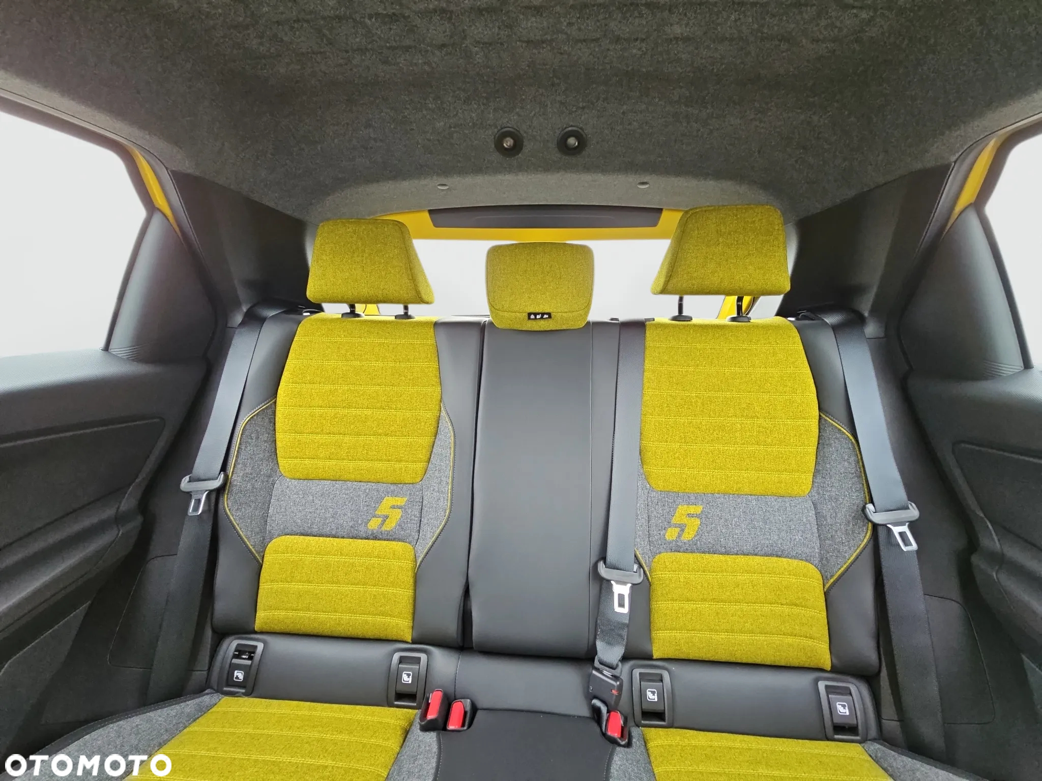 Renault 5 52kWh Comfort Range Iconic Cinq - 23