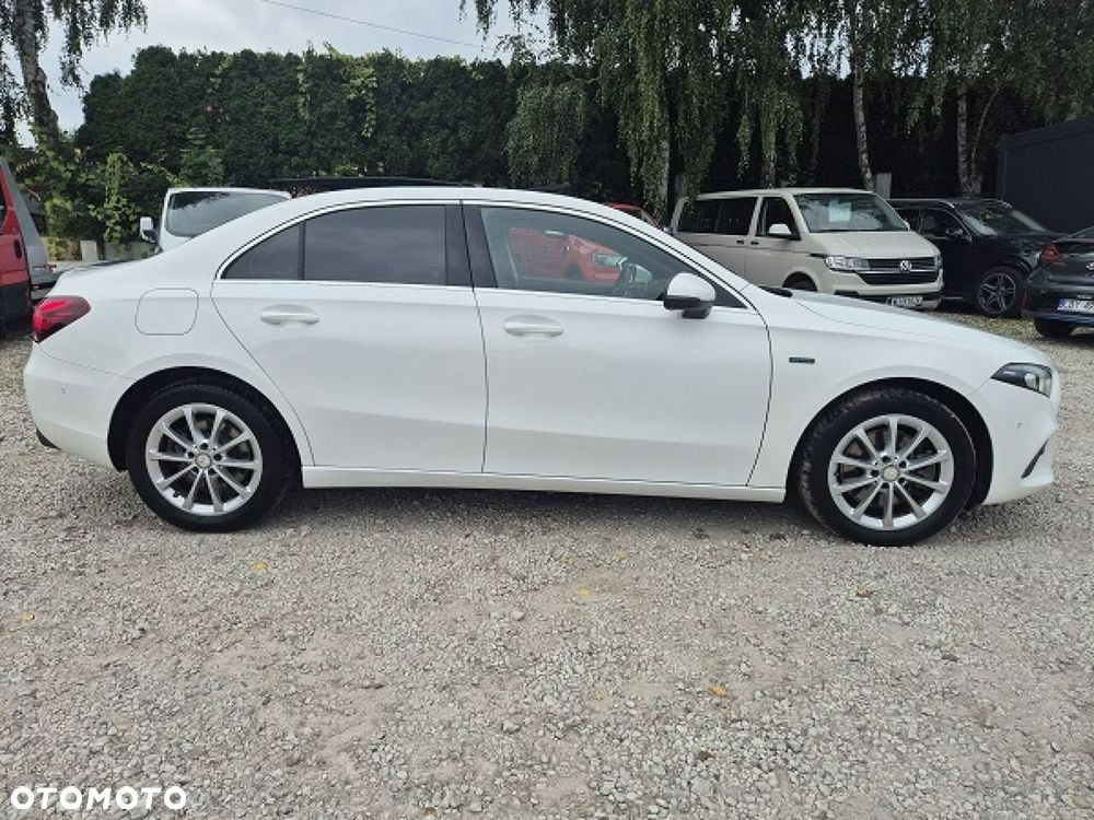 Mercedes-Benz Klasa A 250 e 8G-DCT Edition 2020 - 21