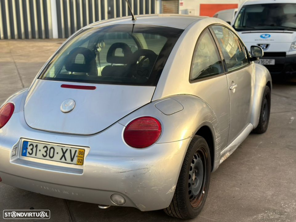 Vw Beetle gasolina de 2000 para peças - 3