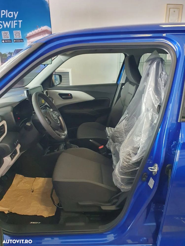 Suzuki Swift 1.2 Dualjet 12V MHEV Passion - 5