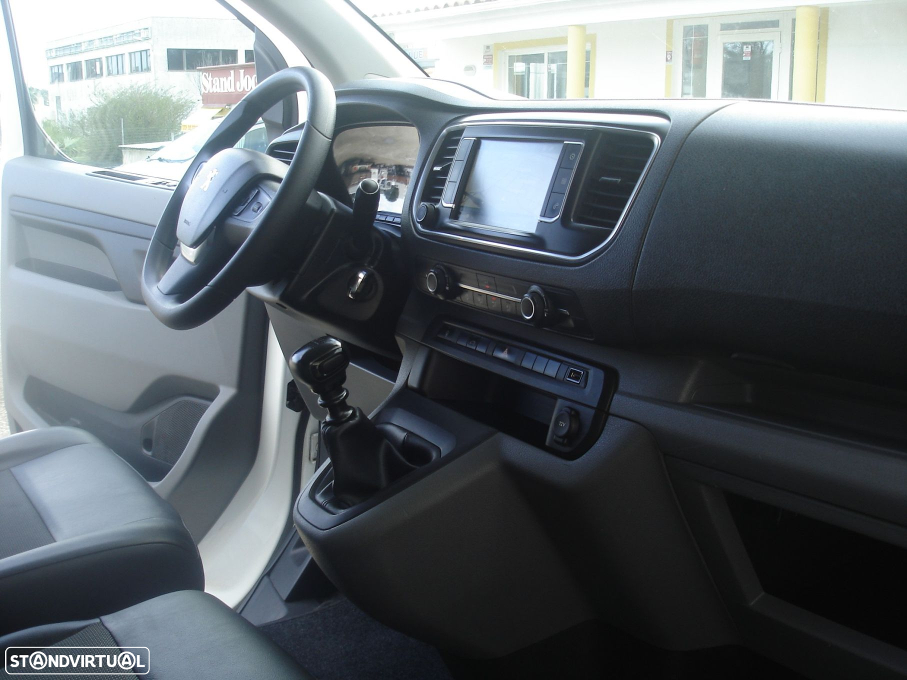 Peugeot Expert 2.0 BlueHDi L3H1 Premium Long - 16