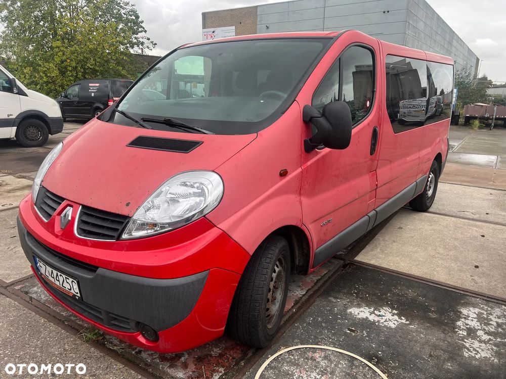 Opel Vivaro - 11