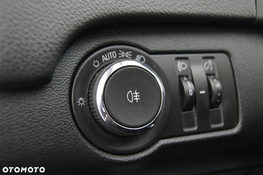 Opel Insignia 2.0 CDTI Executive - 21