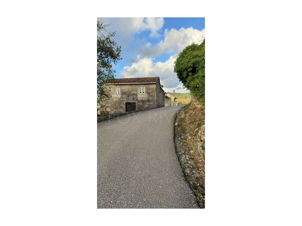 Terreno Urbanizável em Gondomil, Valença - Grande imagem: 2/9