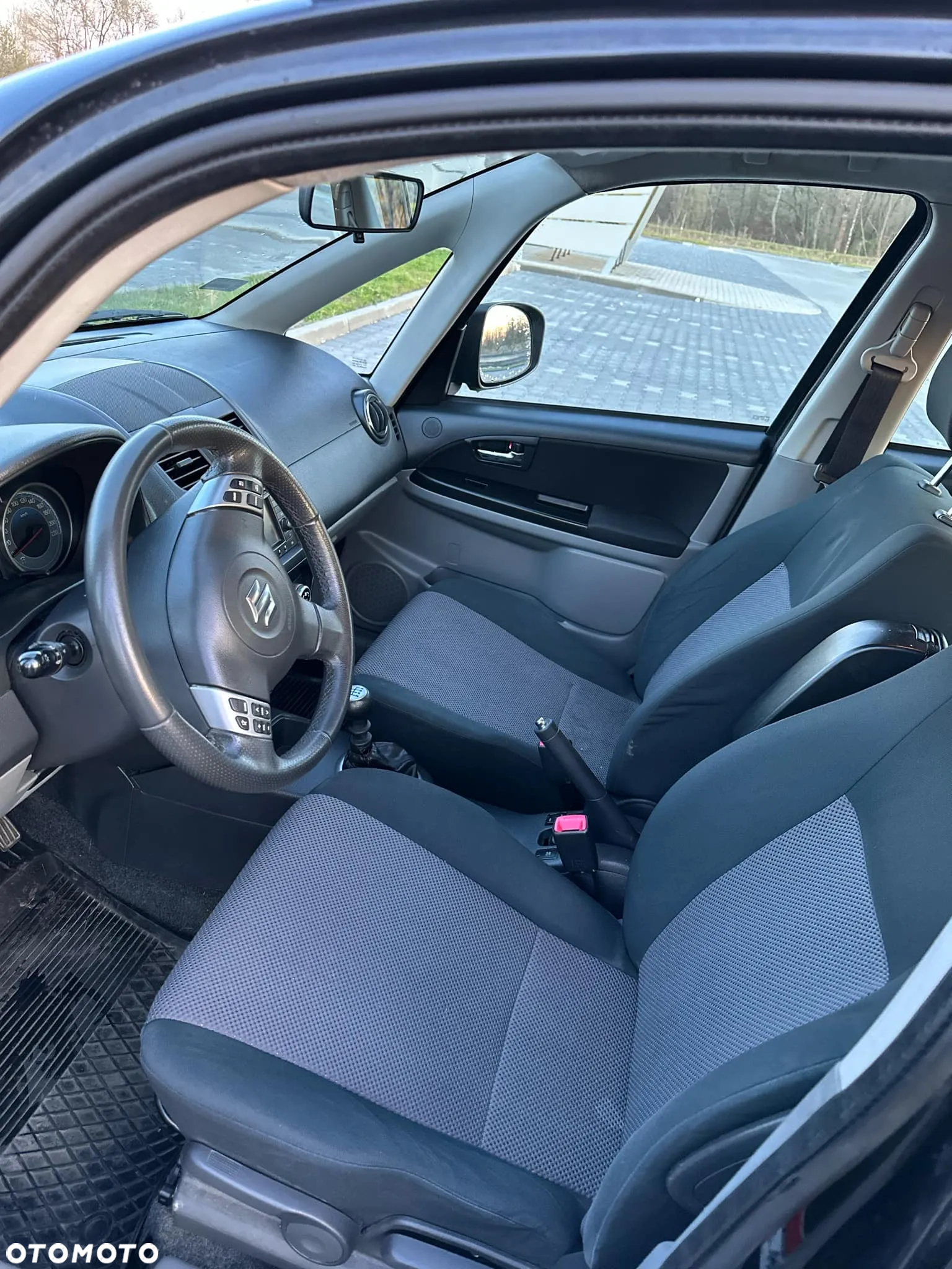 Suzuki SX4 - 5