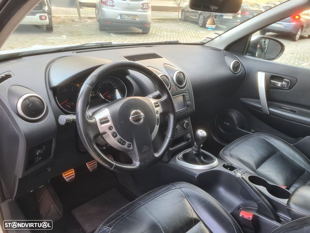 Nissan Qashqai 1.5 dCi Tekna Premium 18 - 21