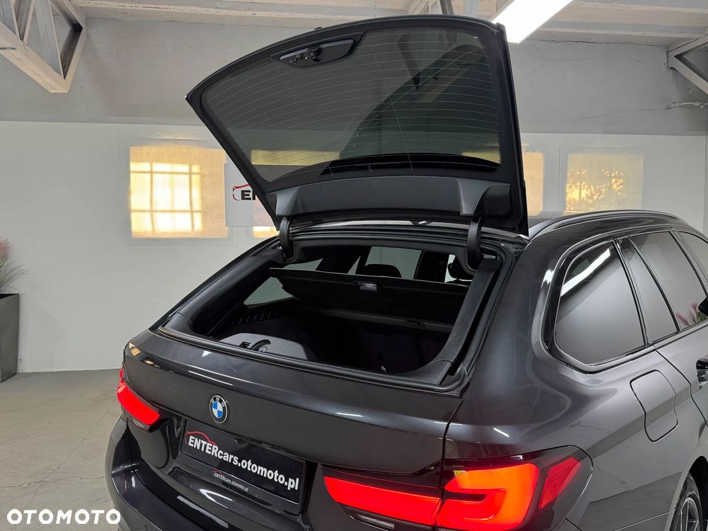 BMW Seria 5 520d M Sport Edition - 21