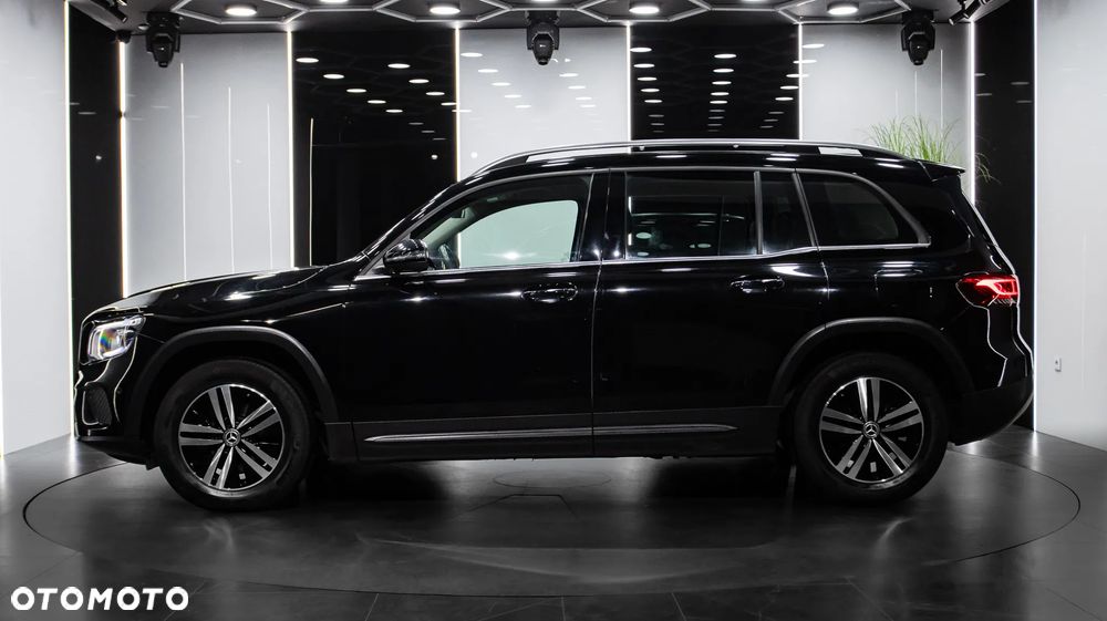 Mercedes-Benz GLB 200 d 8G-DCT - 4