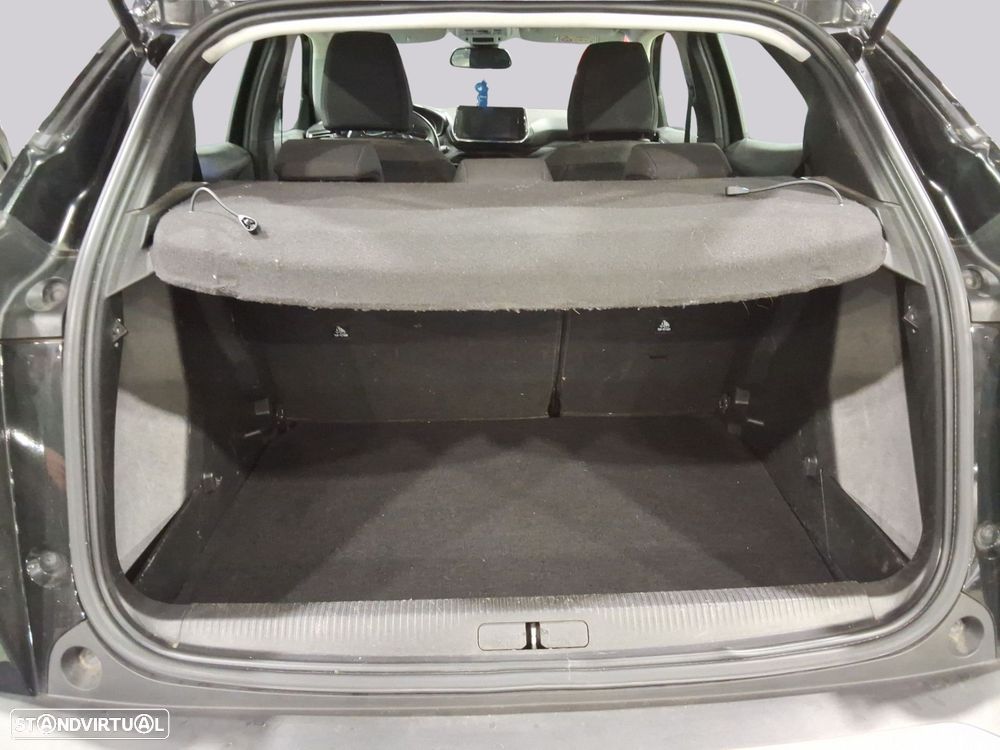 Peugeot 2008 - 7