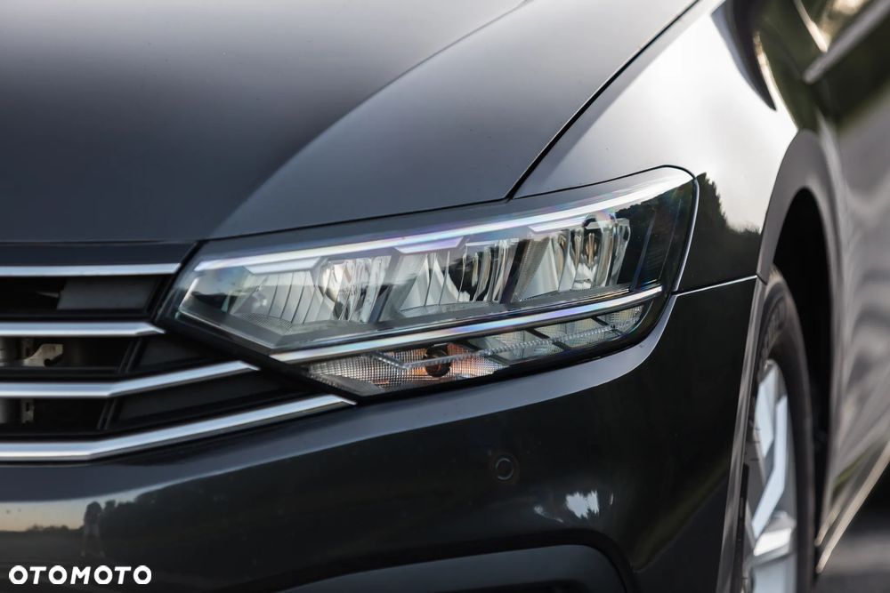 Volkswagen Passat 1.5 TSI EVO Business DSG - 12