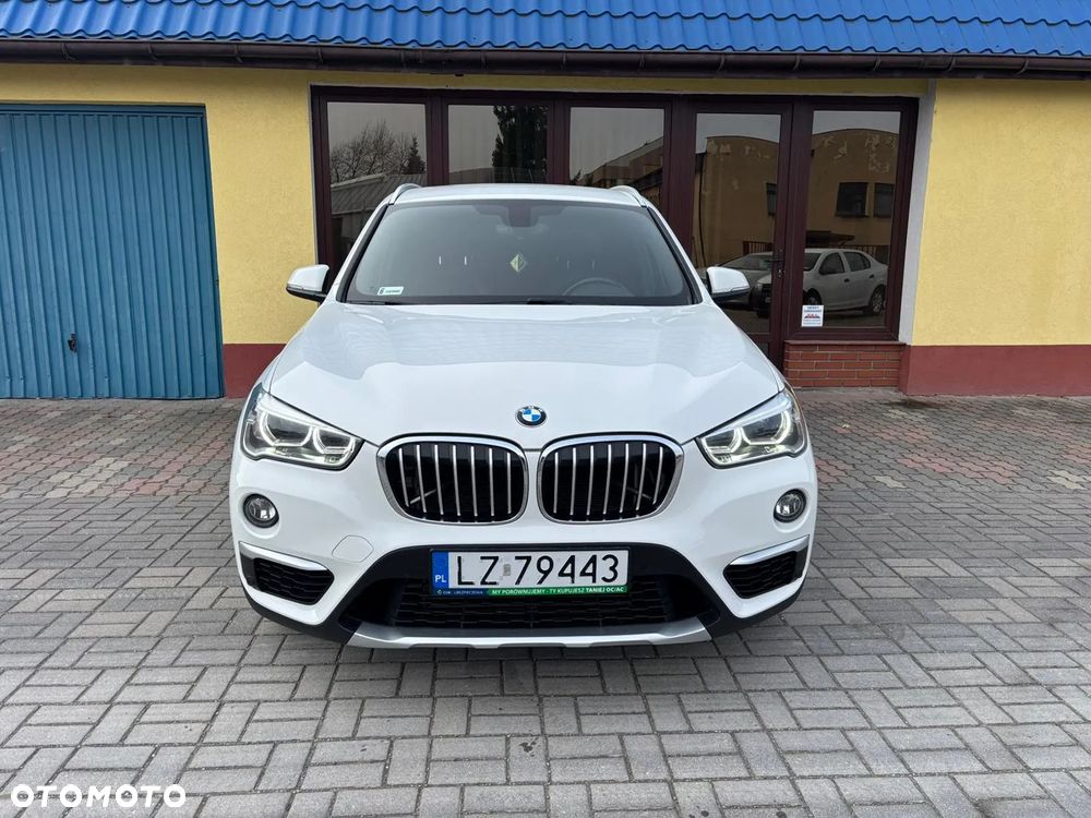 BMW X1 xDrive25i xLine - 5