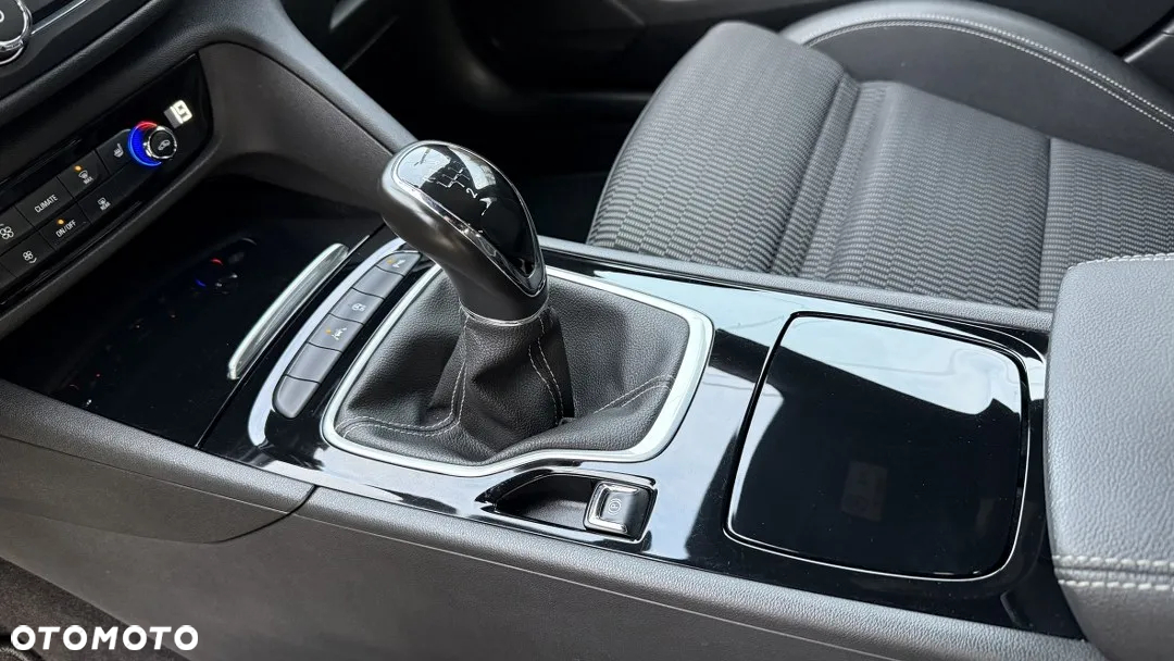 Opel Insignia Sports Tourer 2.0 Diesel Elegance - 25