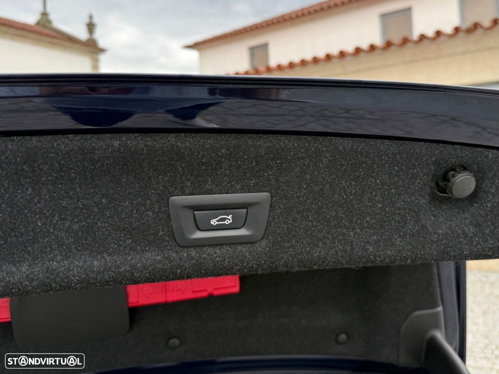 BMW 330 e Corporate Edition Auto - 27